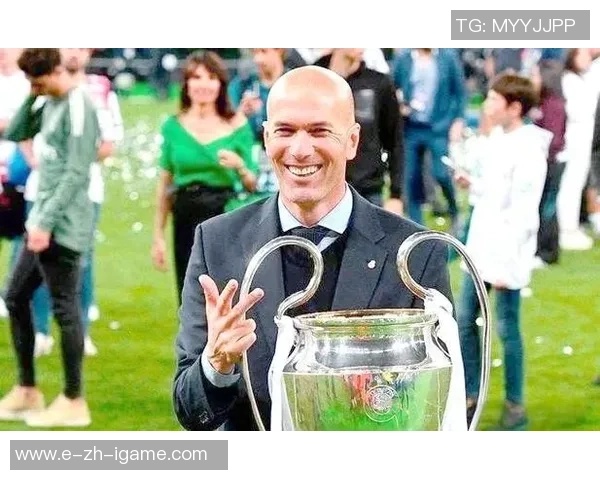 齐达内的足球传奇之路与绝对巨星的辉煌成就解析